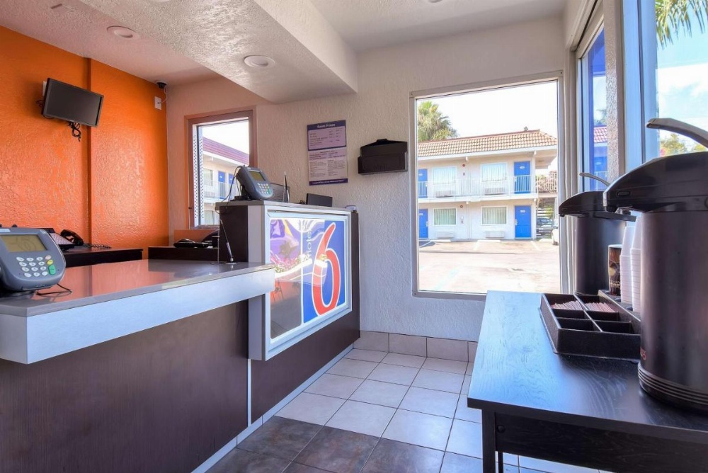 Motel 6 Los Angeles -Norwalk Image 28
