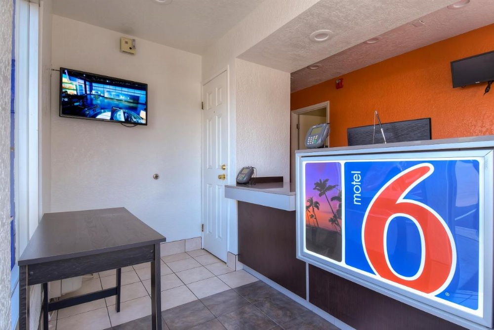 Motel 6 Los Angeles -Norwalk Image 40