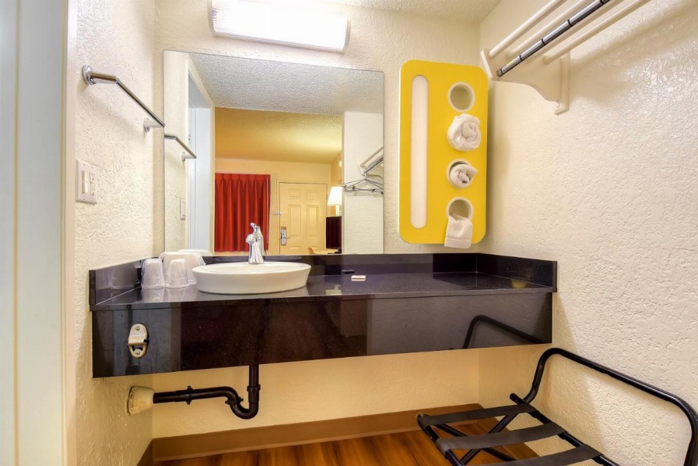 Motel 6 Los Angeles -Norwalk Image 43