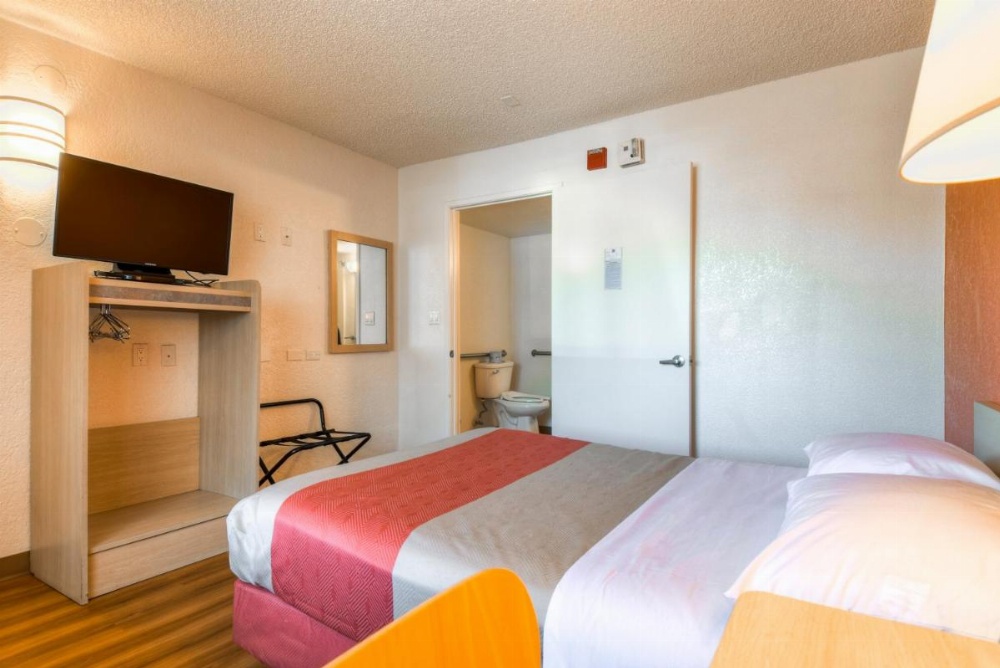Motel 6 Los Angeles -Norwalk Image 50