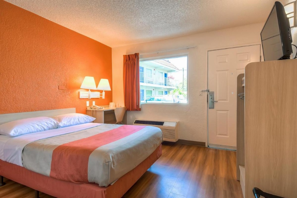 Motel 6 Los Angeles -Norwalk Image 56